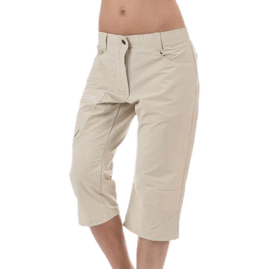 Ann Beige