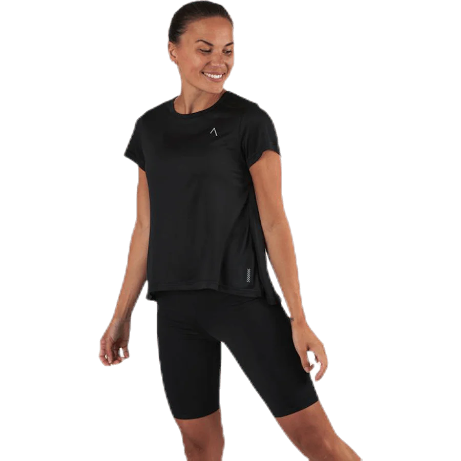 Flowing Running Tee Black - Image 4