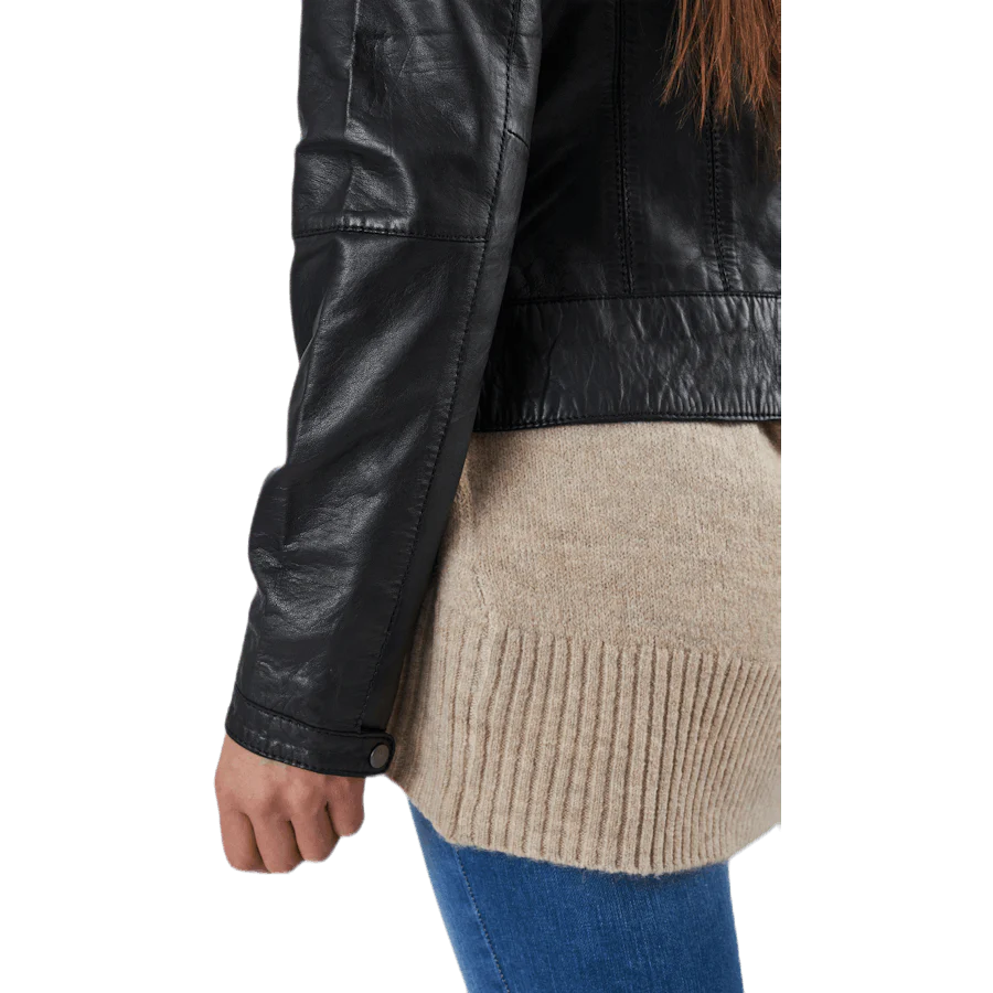 Diora Black - Image 4