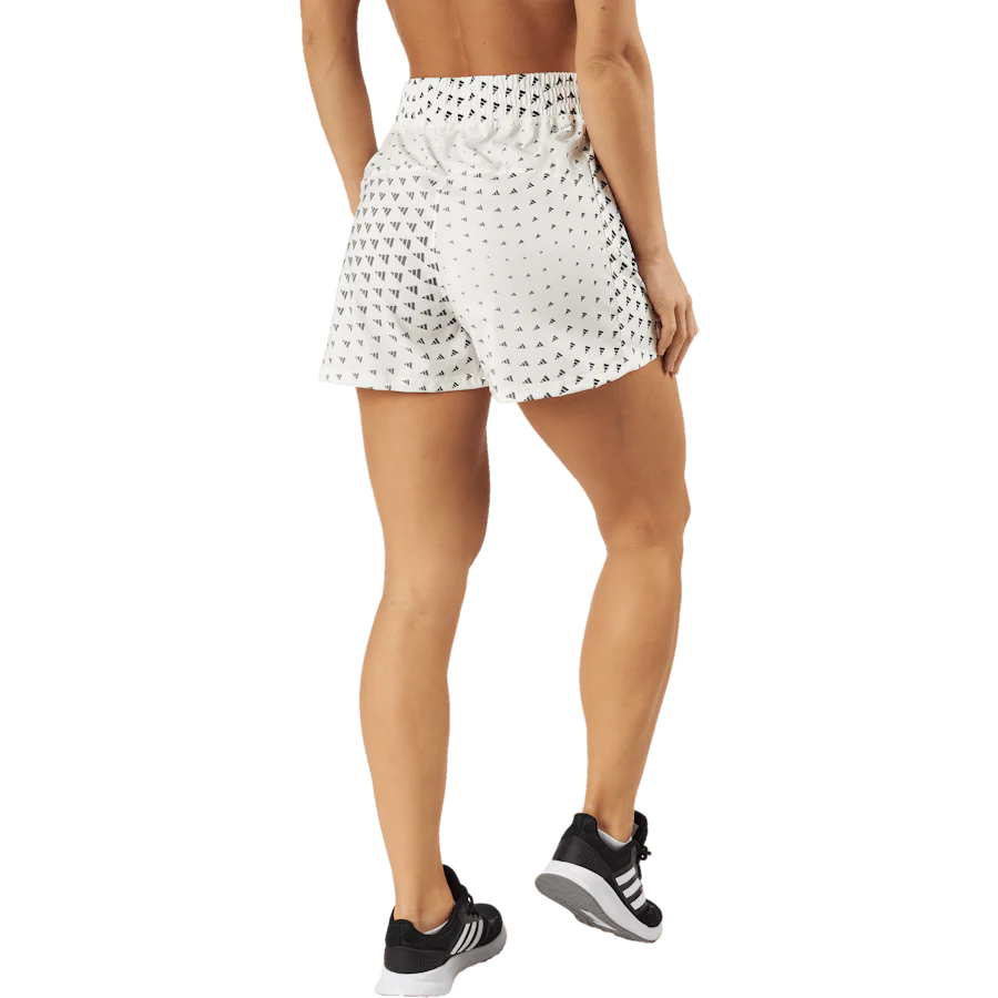 Brand Love Woven Pacer Shorts Off White - Image 3