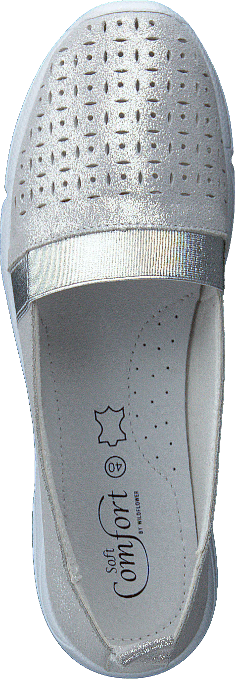 Ambra White - Image 6