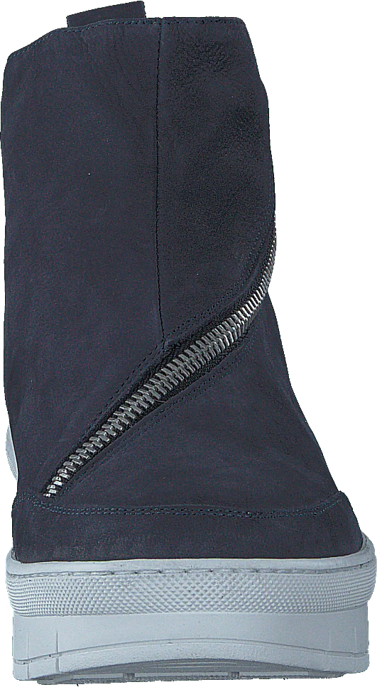 Hilda Longbeach / Luna Blue - Image 4