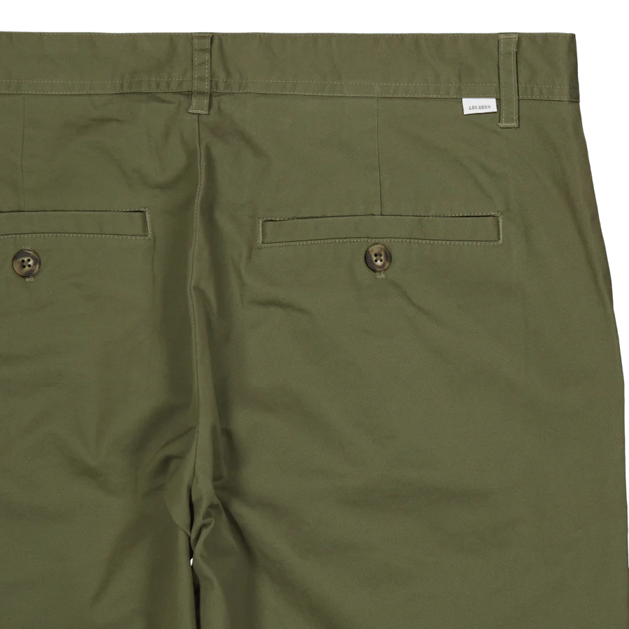 Les Deux Jared Twill Chino Pants  Night "34 - Image 4