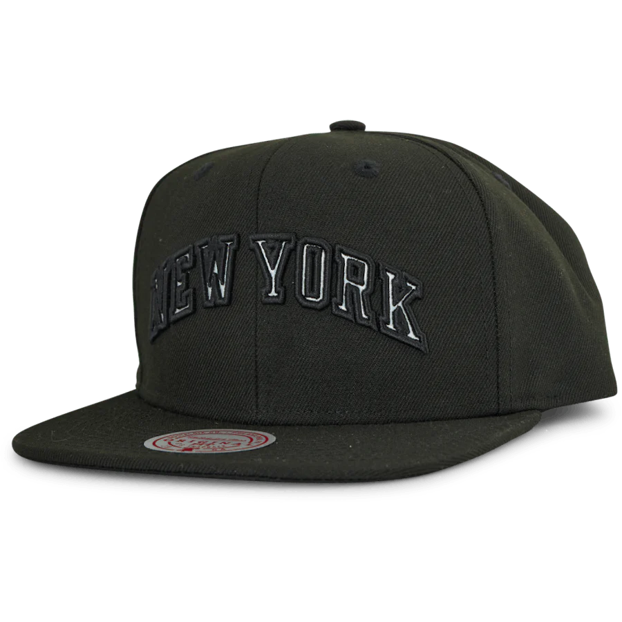 Knicks Iridescent Wordmark Snapback HWC
