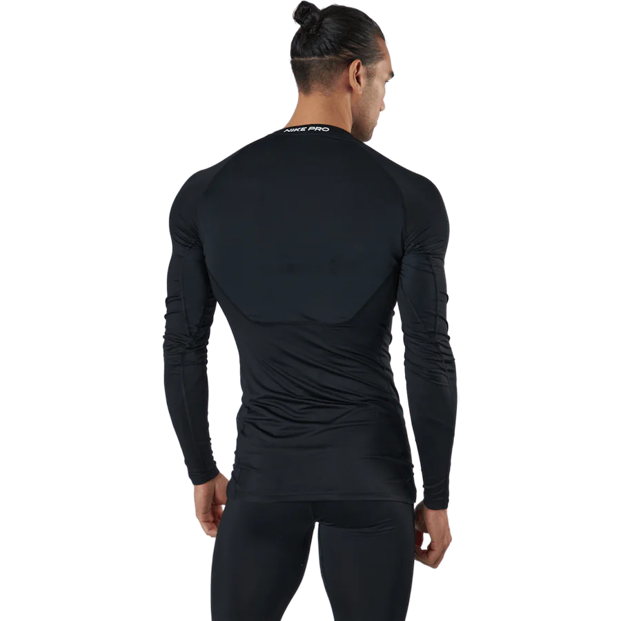 Nike Pro Dri-FIT Men's Tight Fit Long-Sleeve Top BLACK/WHITE - Image 3