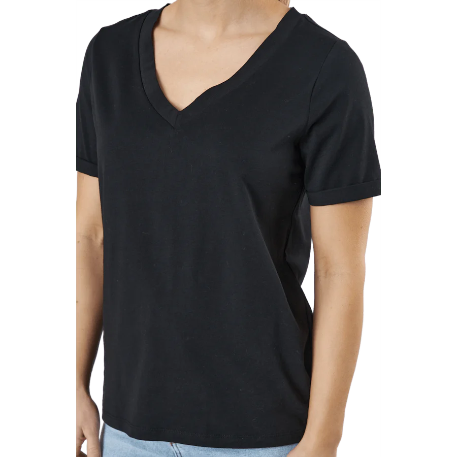 Pcria Ss V-neck Solid Tee  Bc Black - Image 4