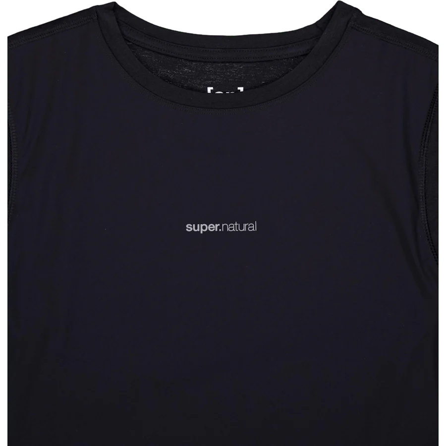 W Windbreaker Tee Black - Image 3