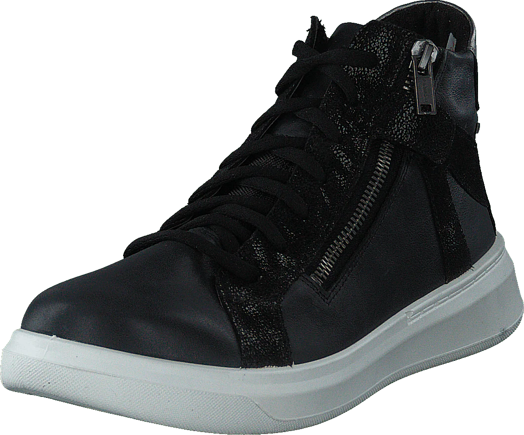 Cosmo Black - Image 3
