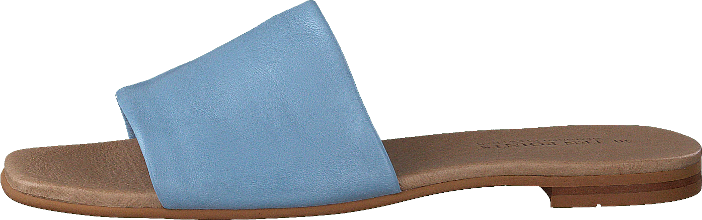 Madeleine Light Blue