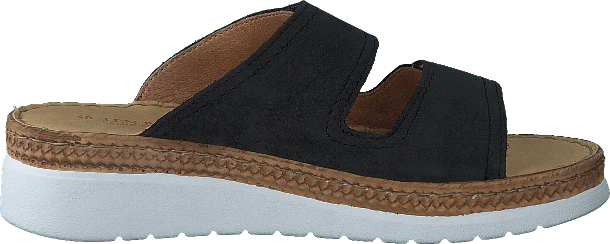 Malin Black - Image 2